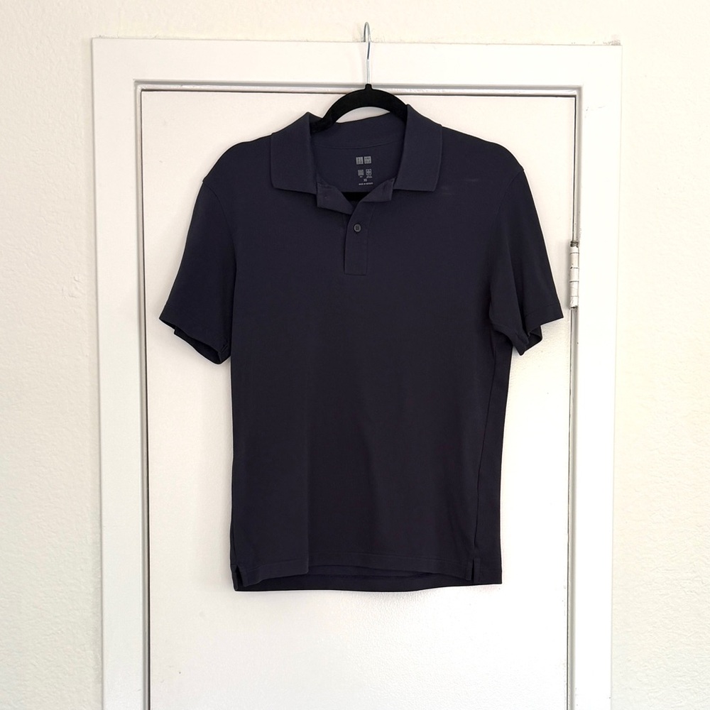 Uniqlo Women’s Polo Shirt - Navy Blue